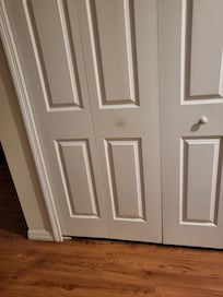 Closet door knob missing