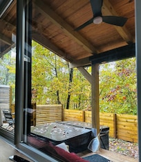 This is the view from the bed! Why would anyone wanna leave!!