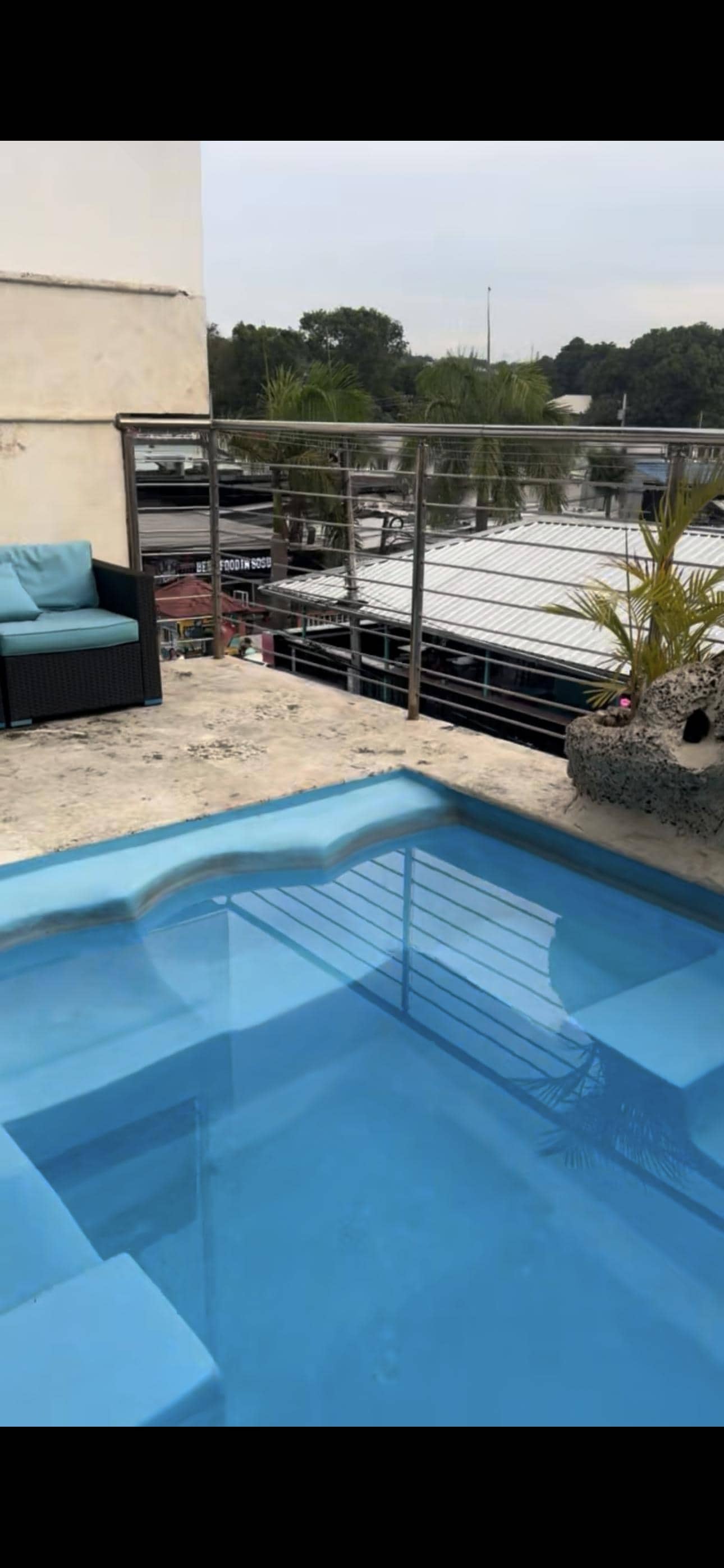 Pool area 