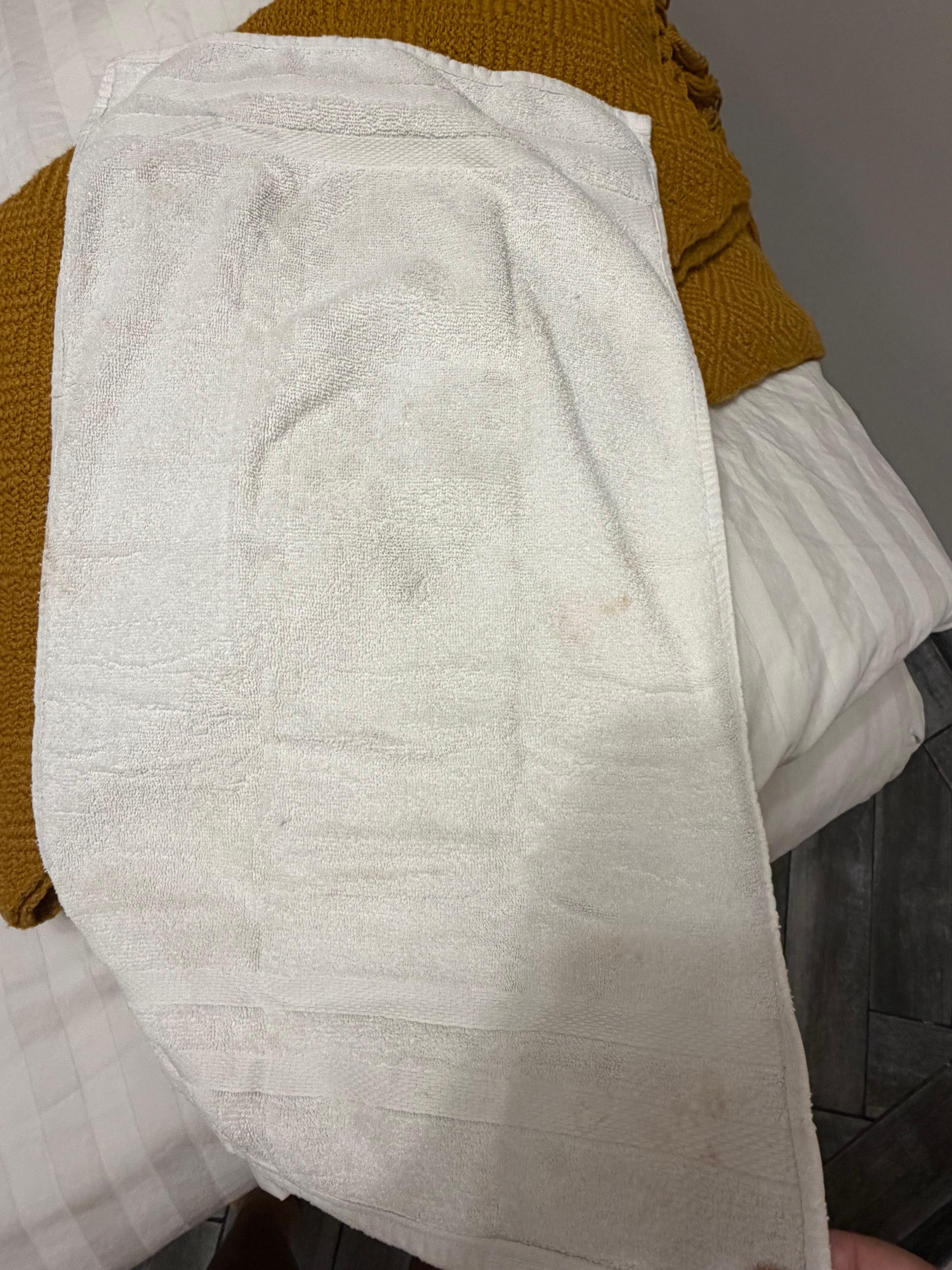 Dirty towels 