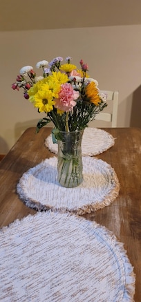 Fresh bouquet arrangement