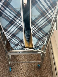 Useless roll out bed, missing wheel as well so rocked when set up