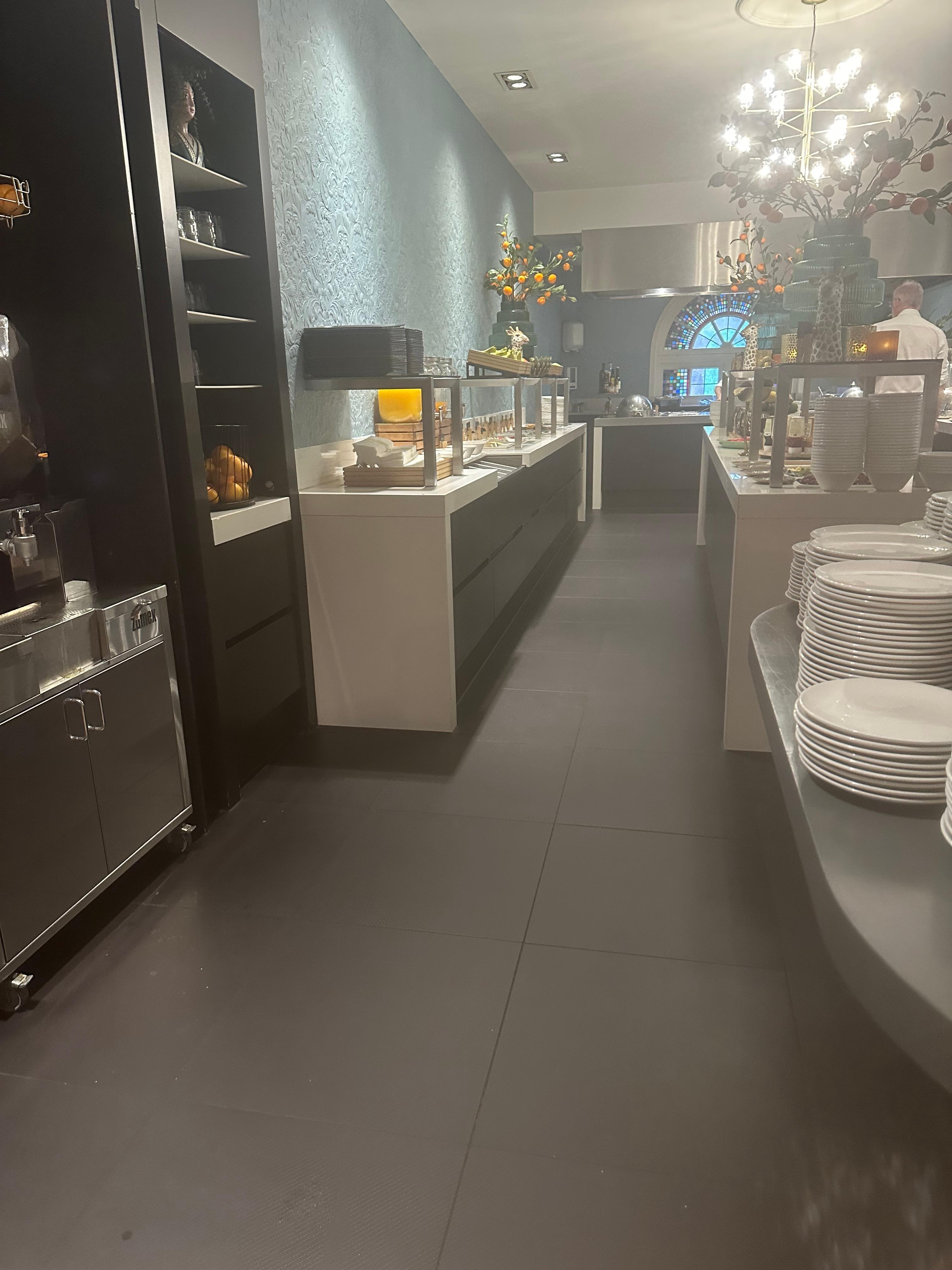 Breakfast area- so many great options to choose from including Mimosas! 