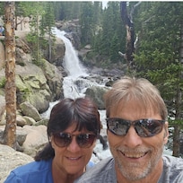 Alberta Falls. Amazing. Mild - Moderate Hike.