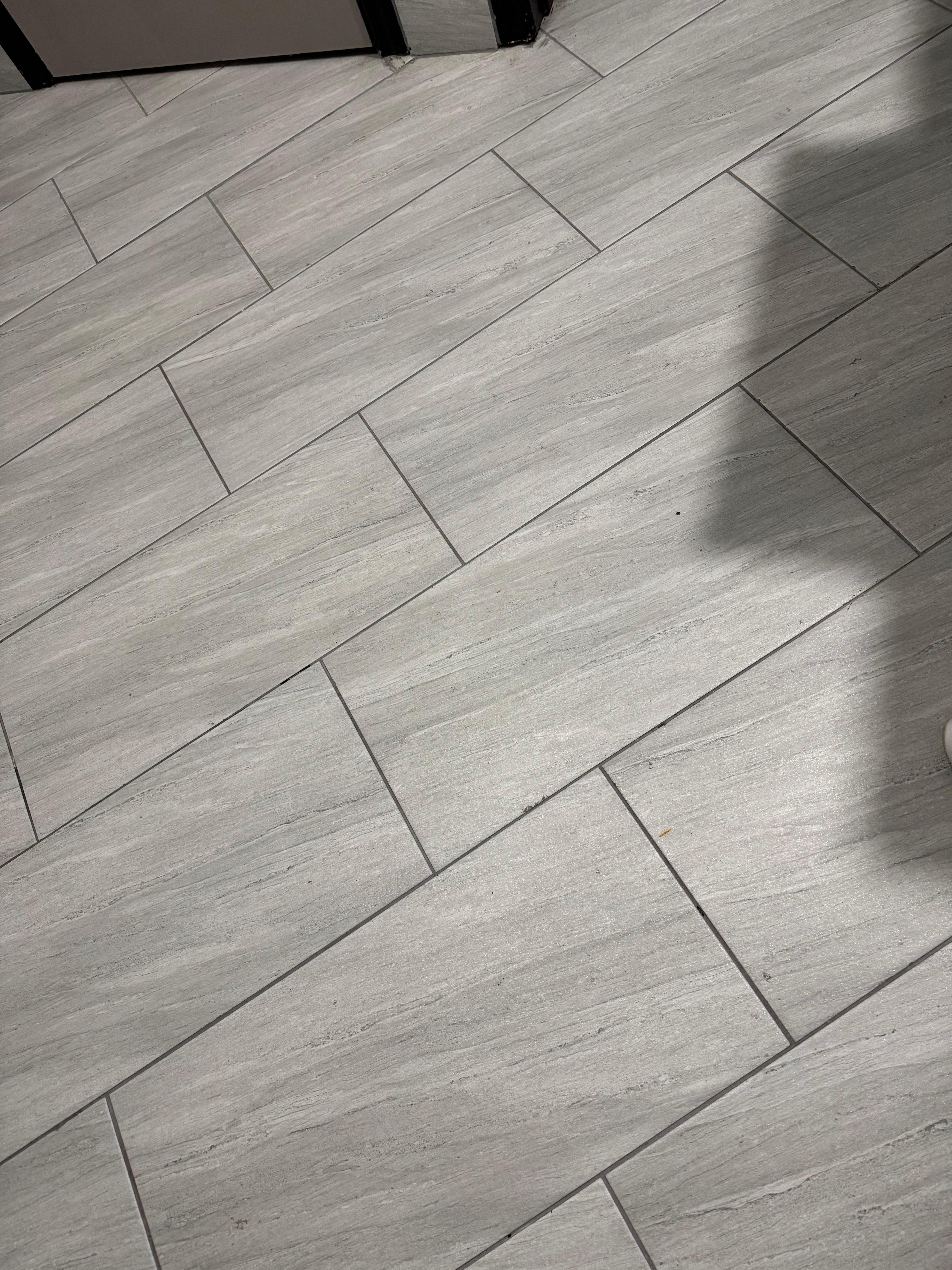 Stickiness is not photographic. 