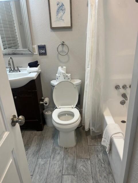 One of the 2nd floor bathrooms