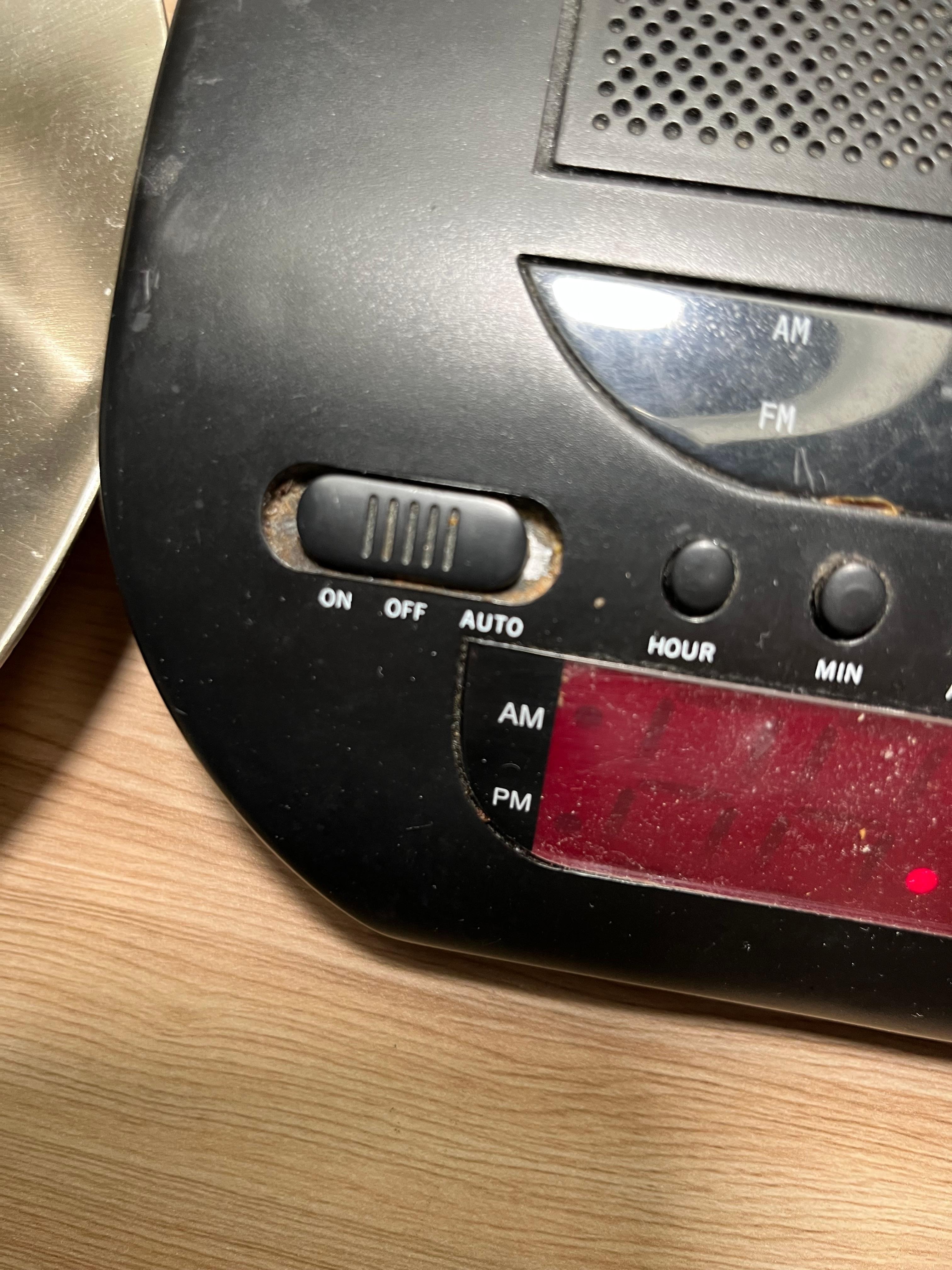 Look at the embedded grime in the slider button
