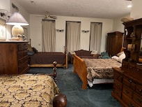 We had my daughter and her husband and newborn plus my two sons and my daughter in law in this room, and no complaints. They had a great time.