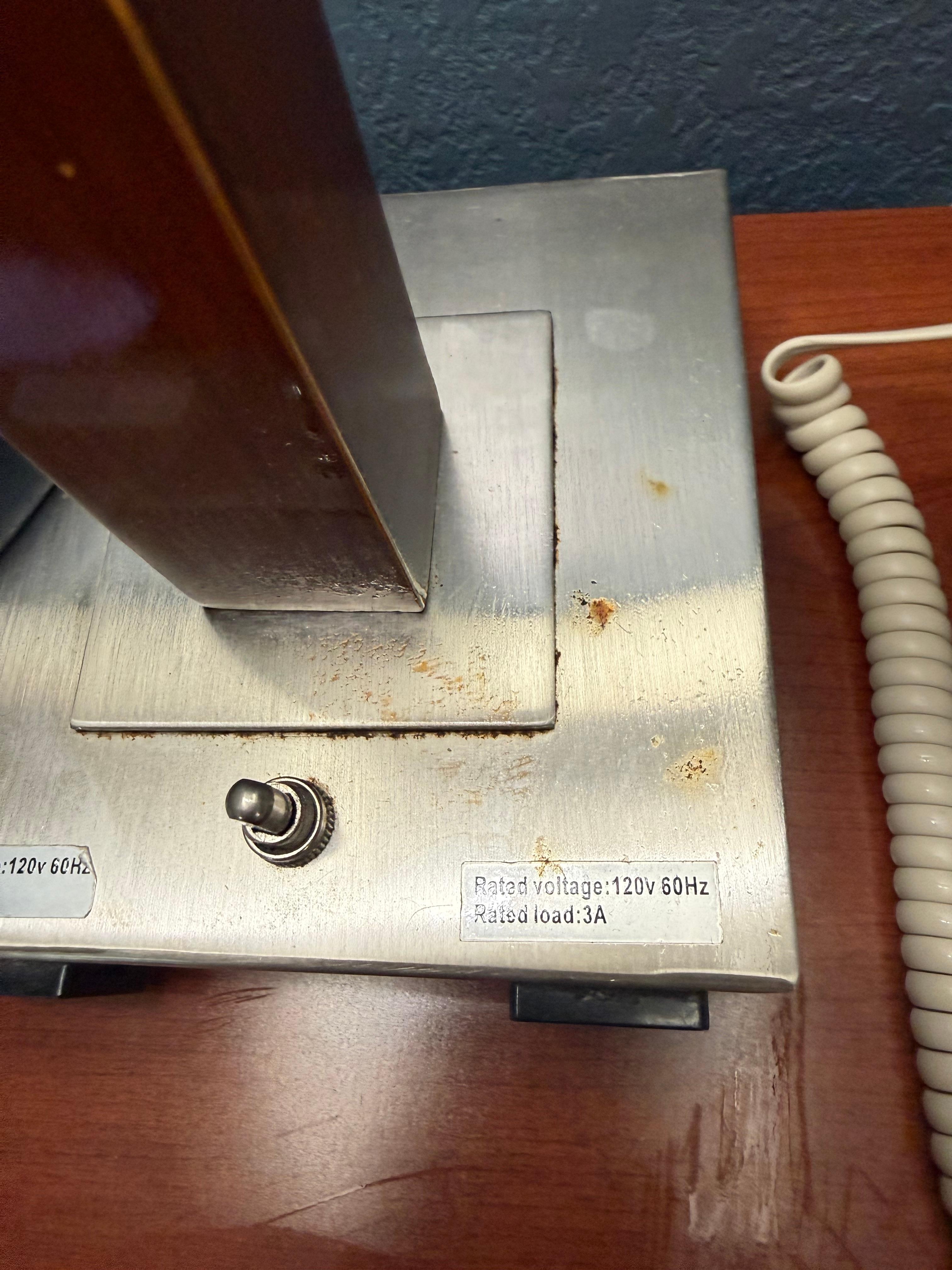 Gross something on lamp