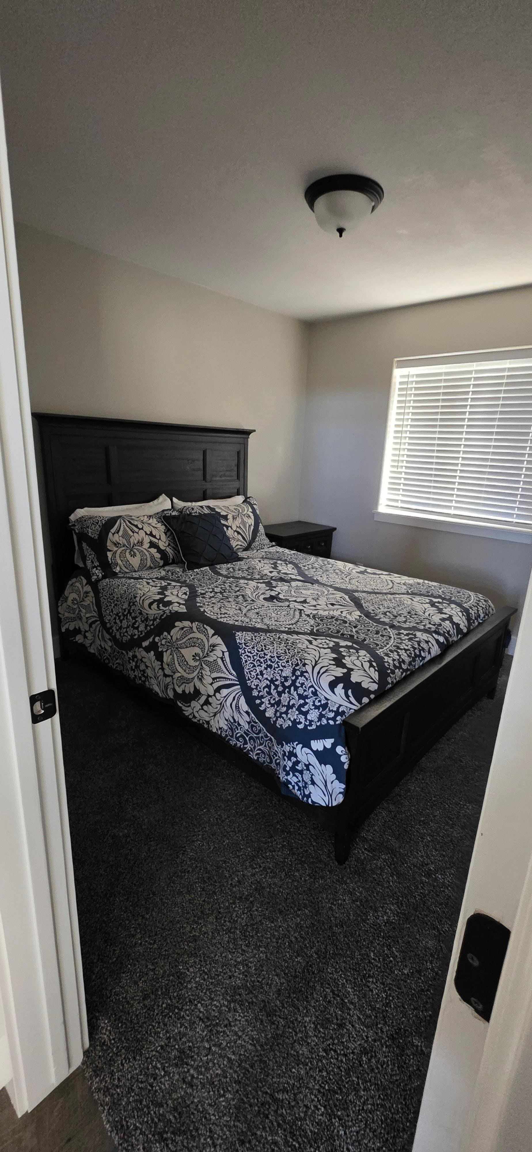 One of the queen bedrooms 