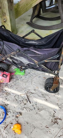 Rusted beach wagon