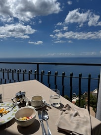 Breakfast patio