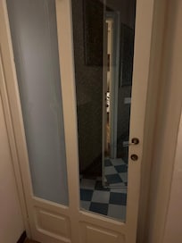 Clear glass on bedroom door