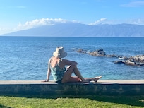 Watching whales, sea turtles and gorgeous views!