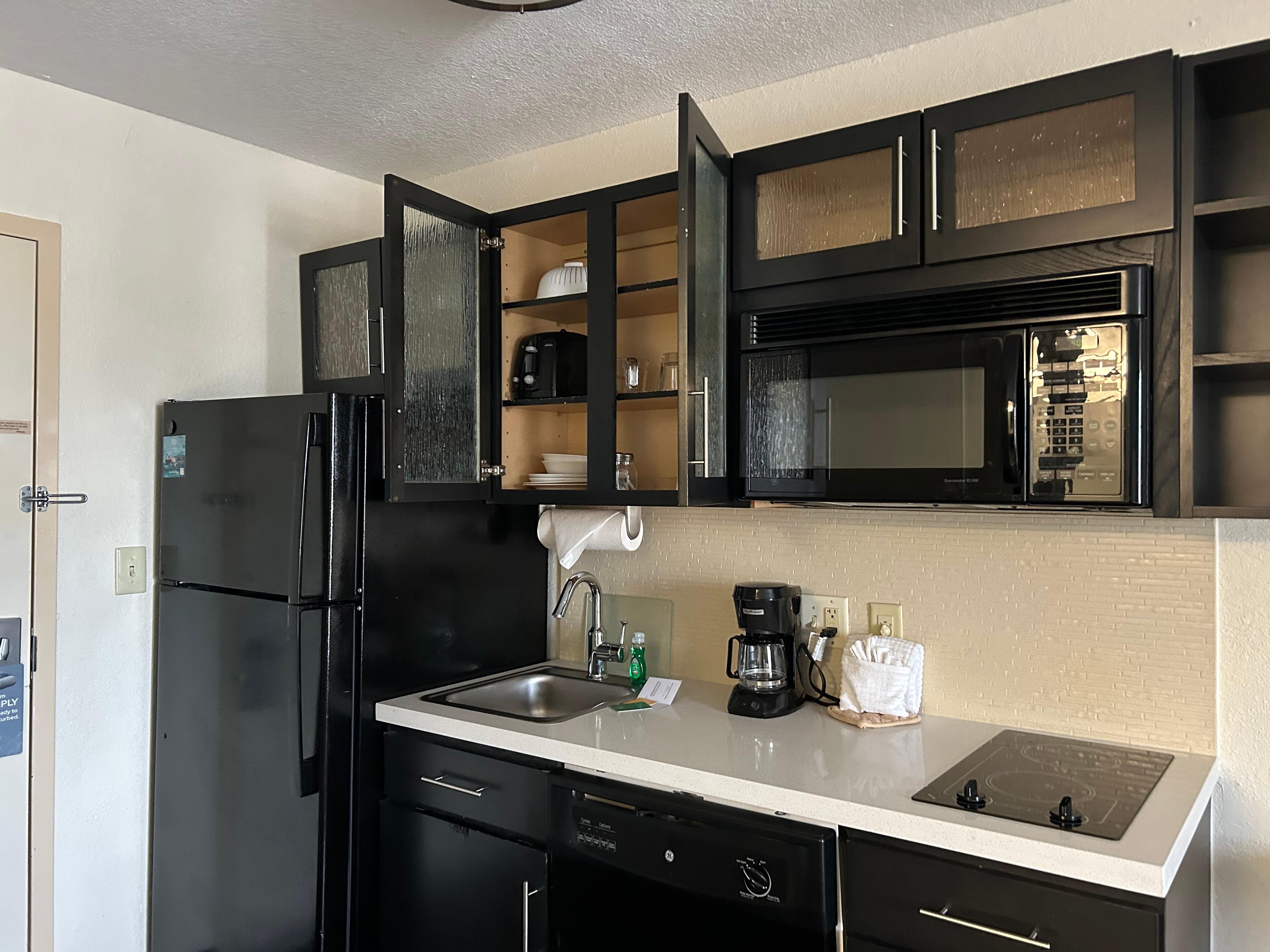 Love the convenient kitchenette. 