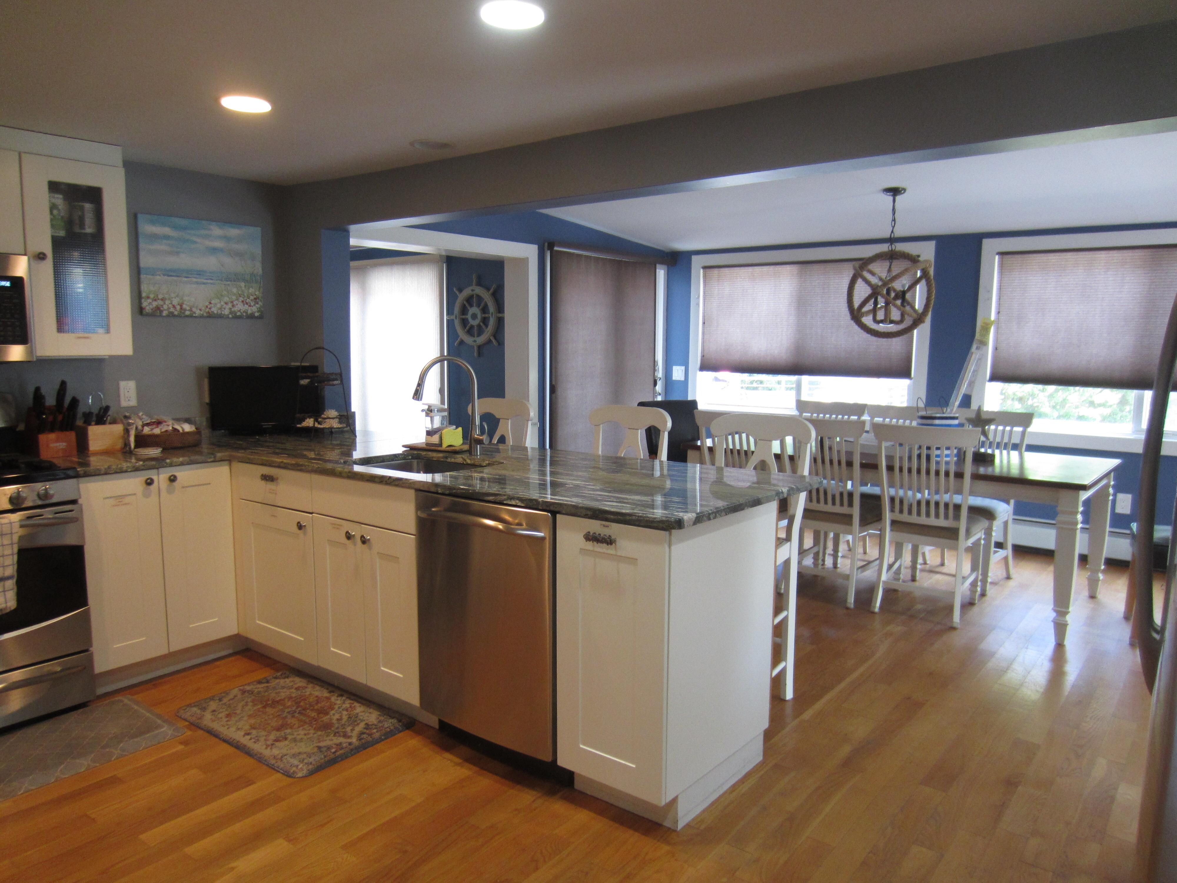 Spacious kitchen and dining area