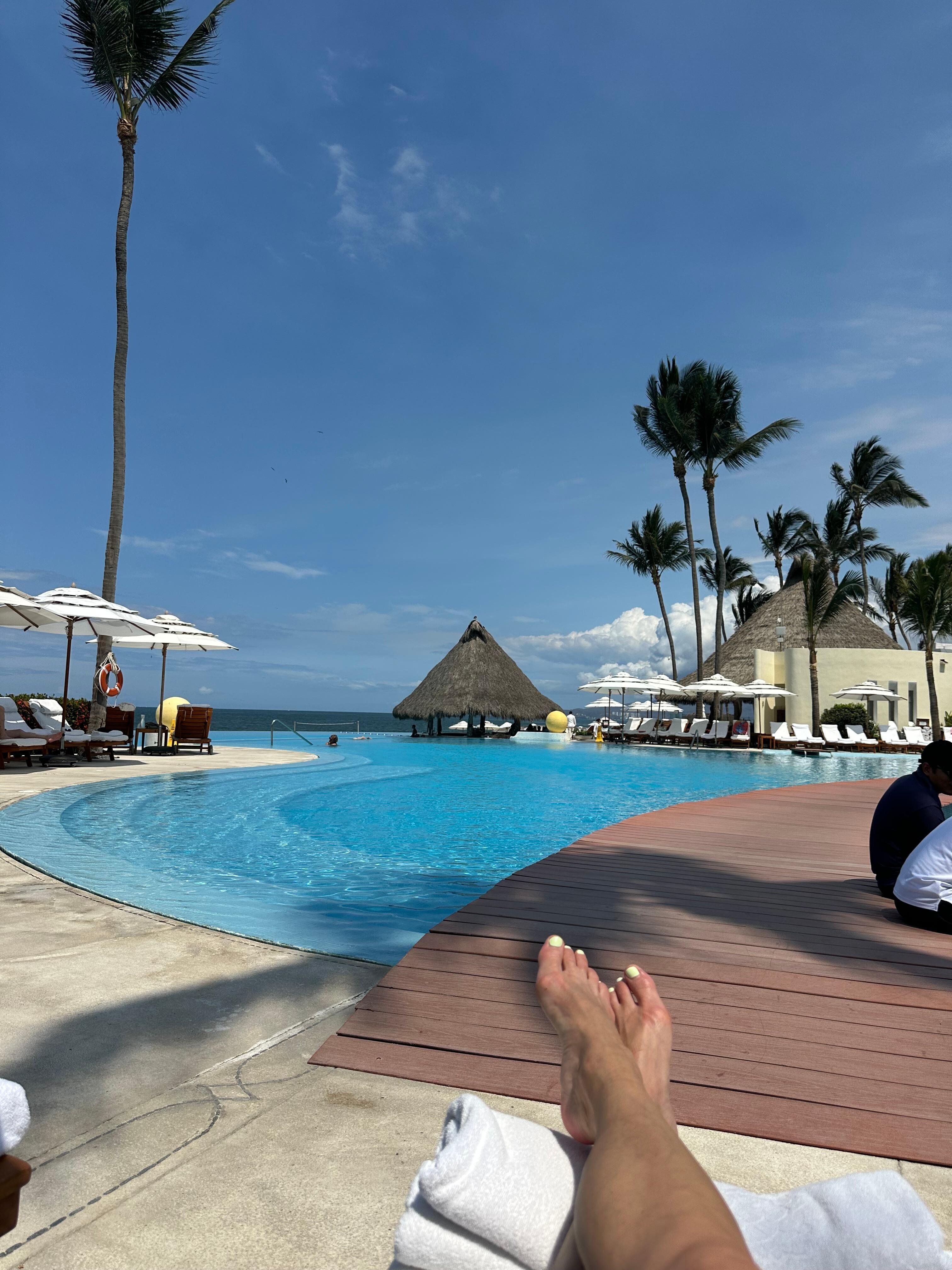 Pool area 