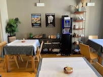 dining very cute
