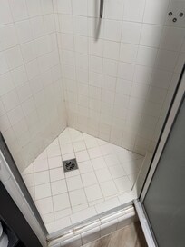 Dirty shower floor