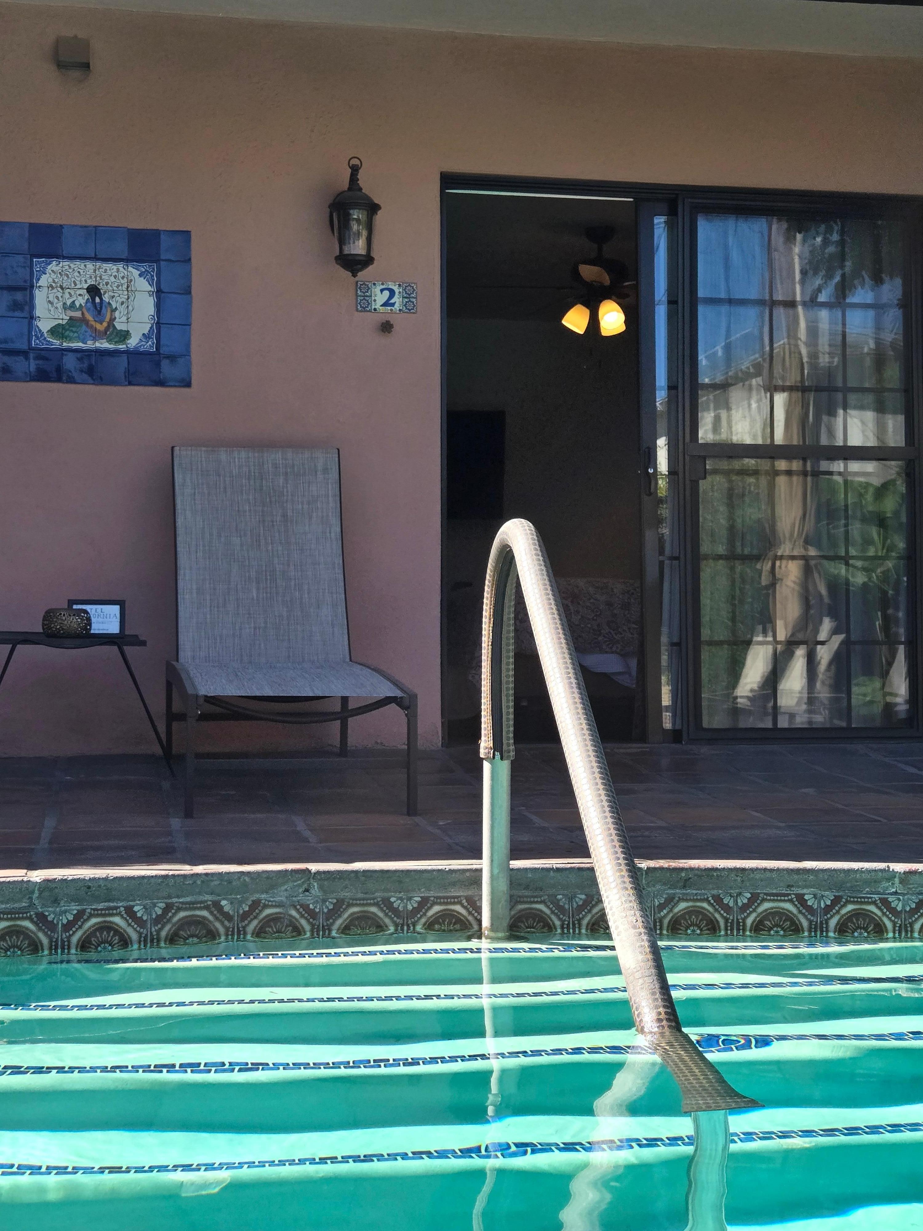 Rooms open to the pool