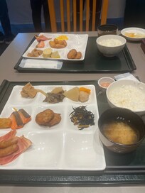 熊本の地元の料理が美味しかったです。就職試験に臨む娘、就職試験先に娘を無事に届ける私のドキドキする気持ちを落ち着かせていただきました。