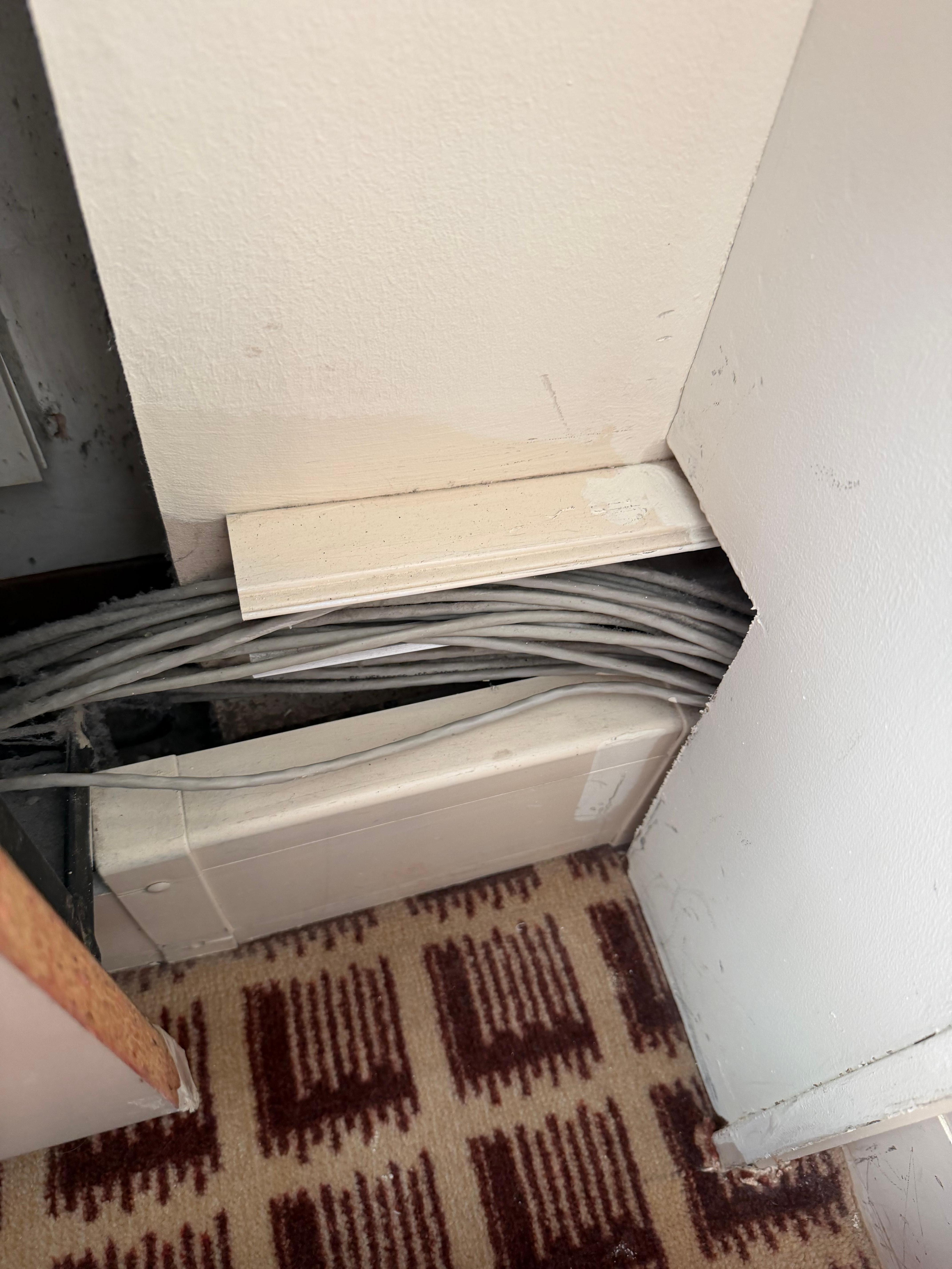 This is how the wiring is in your room 