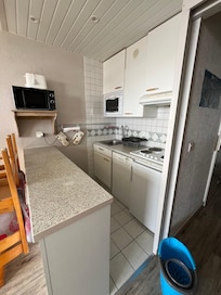 Cuisine super équipée.