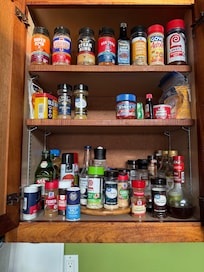 cabinet 1 spices