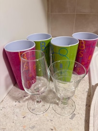 Cracked and broken glasses.