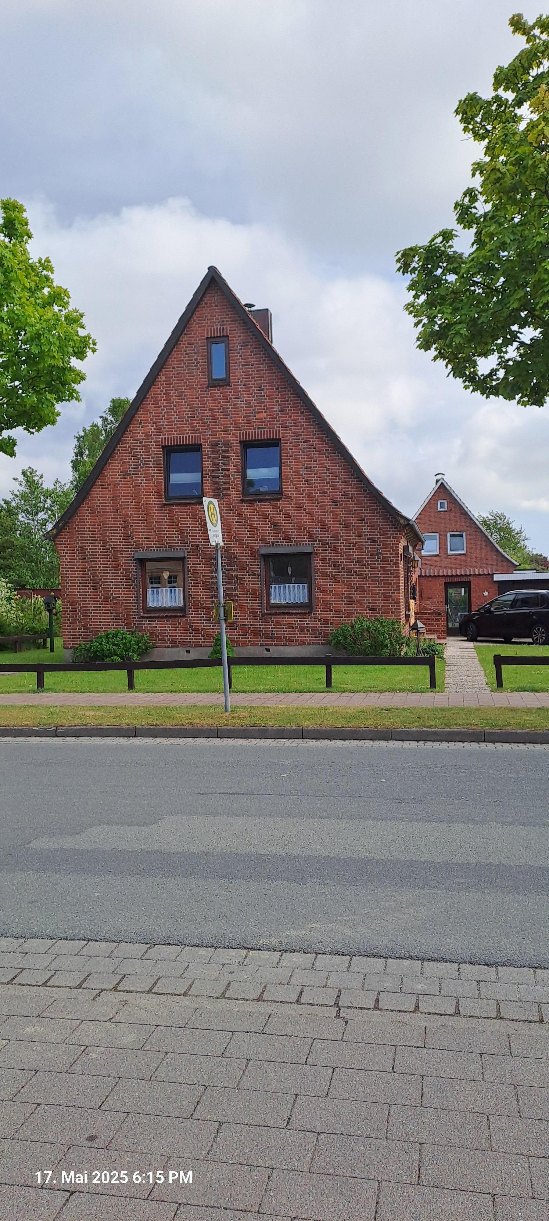 Haus von Straße gesehen