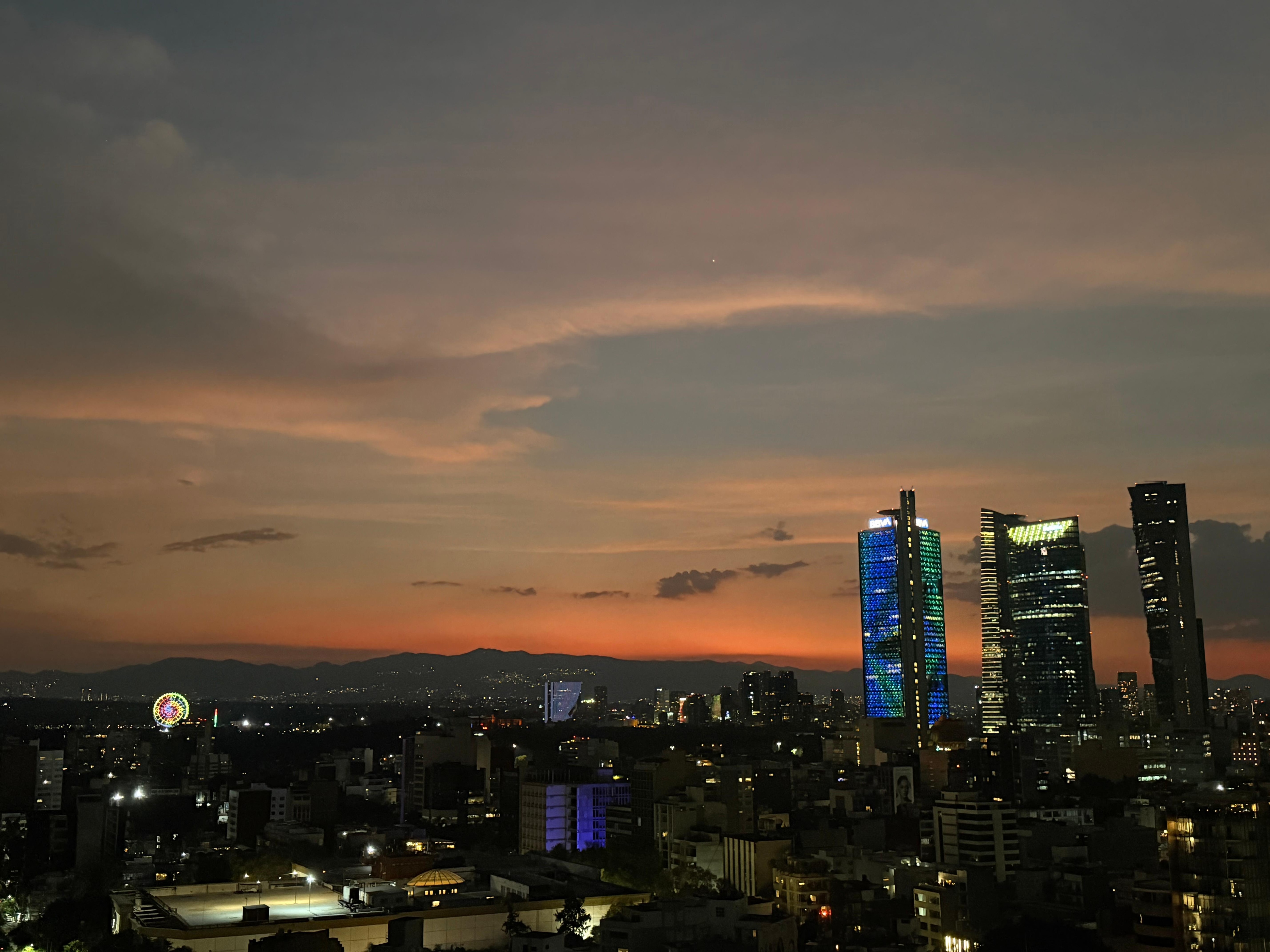 Vista desde una habitación en el piso 14.