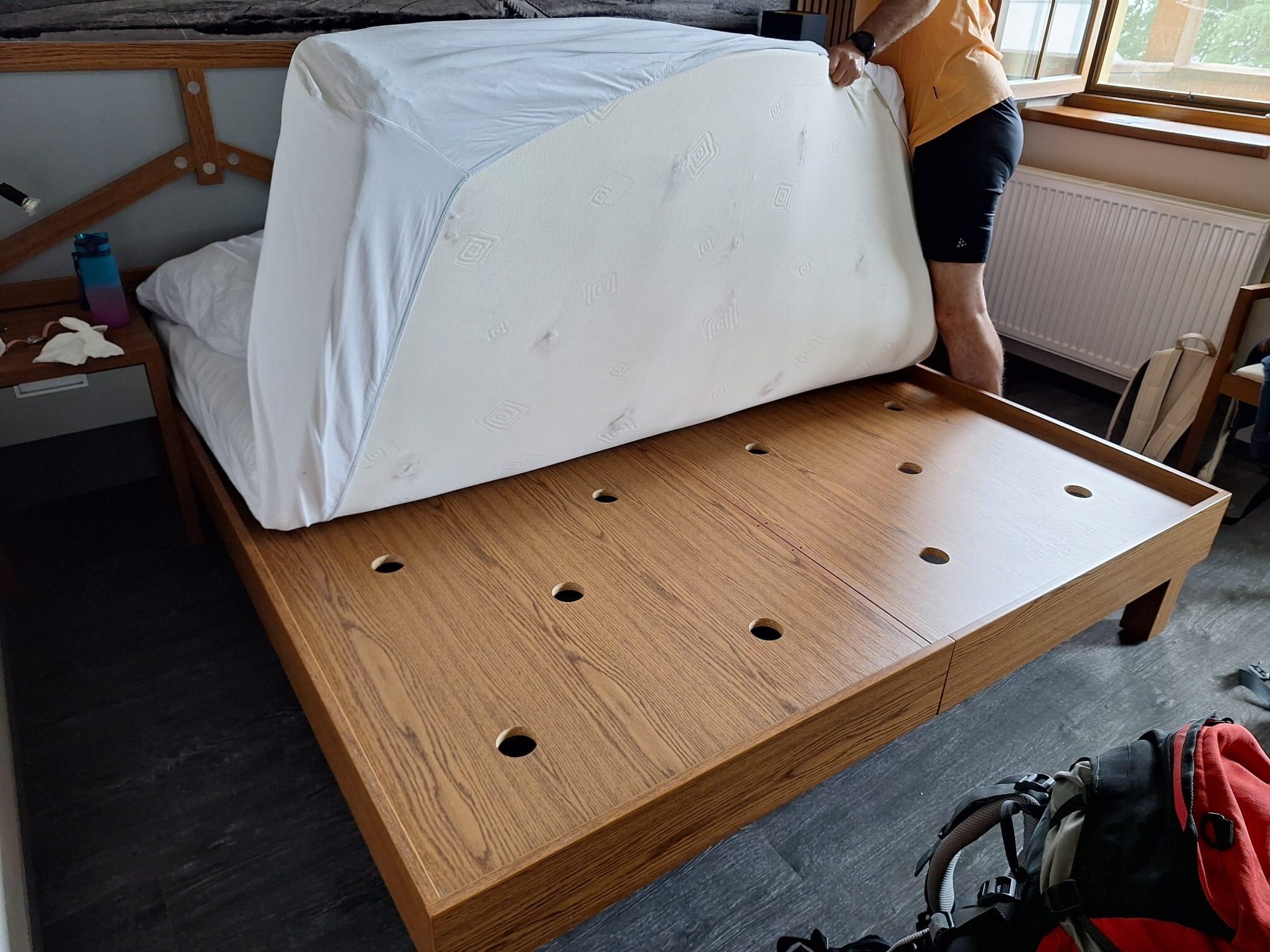 Holzbrett statt Lattenrost