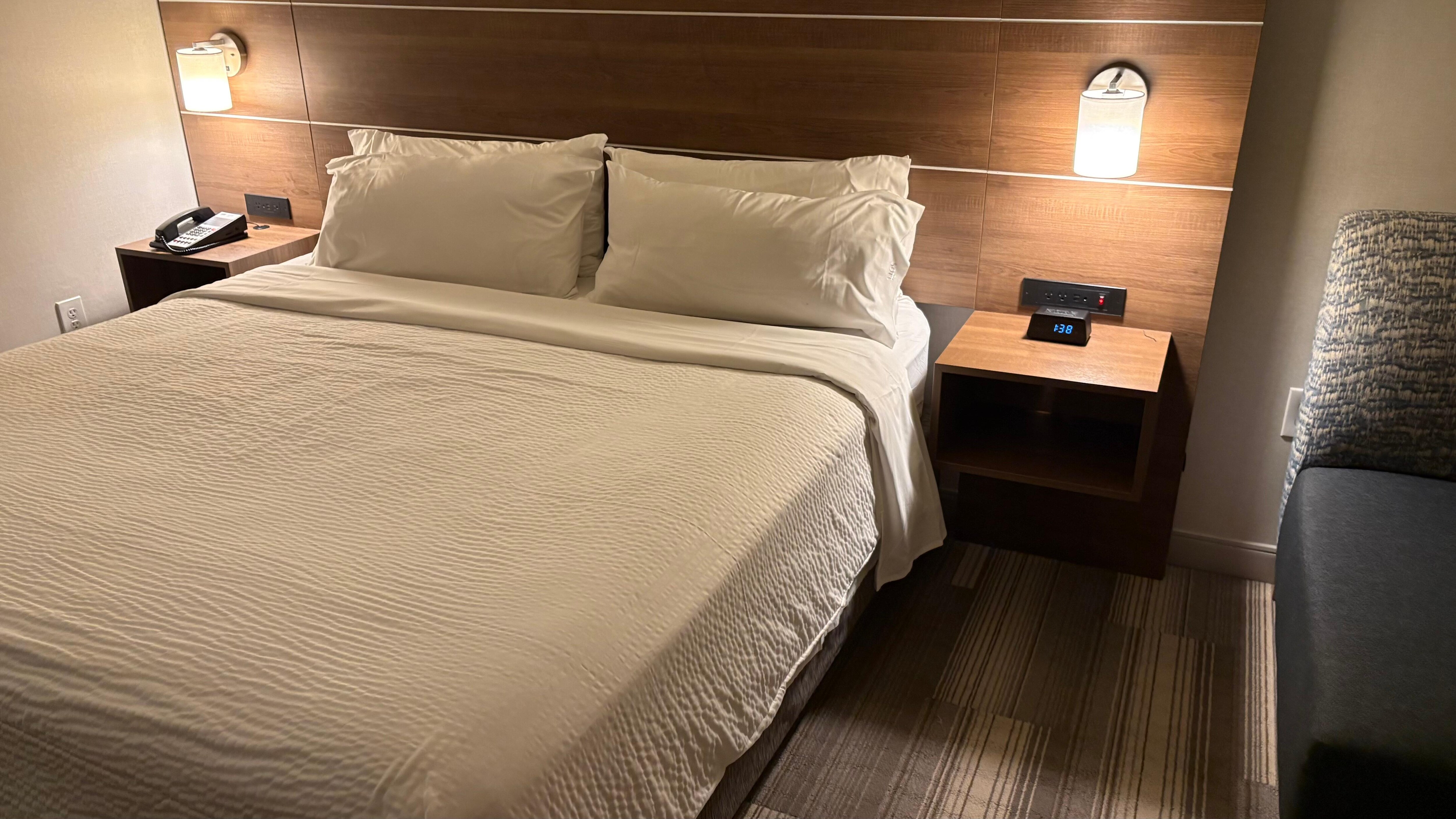 King size Bed 