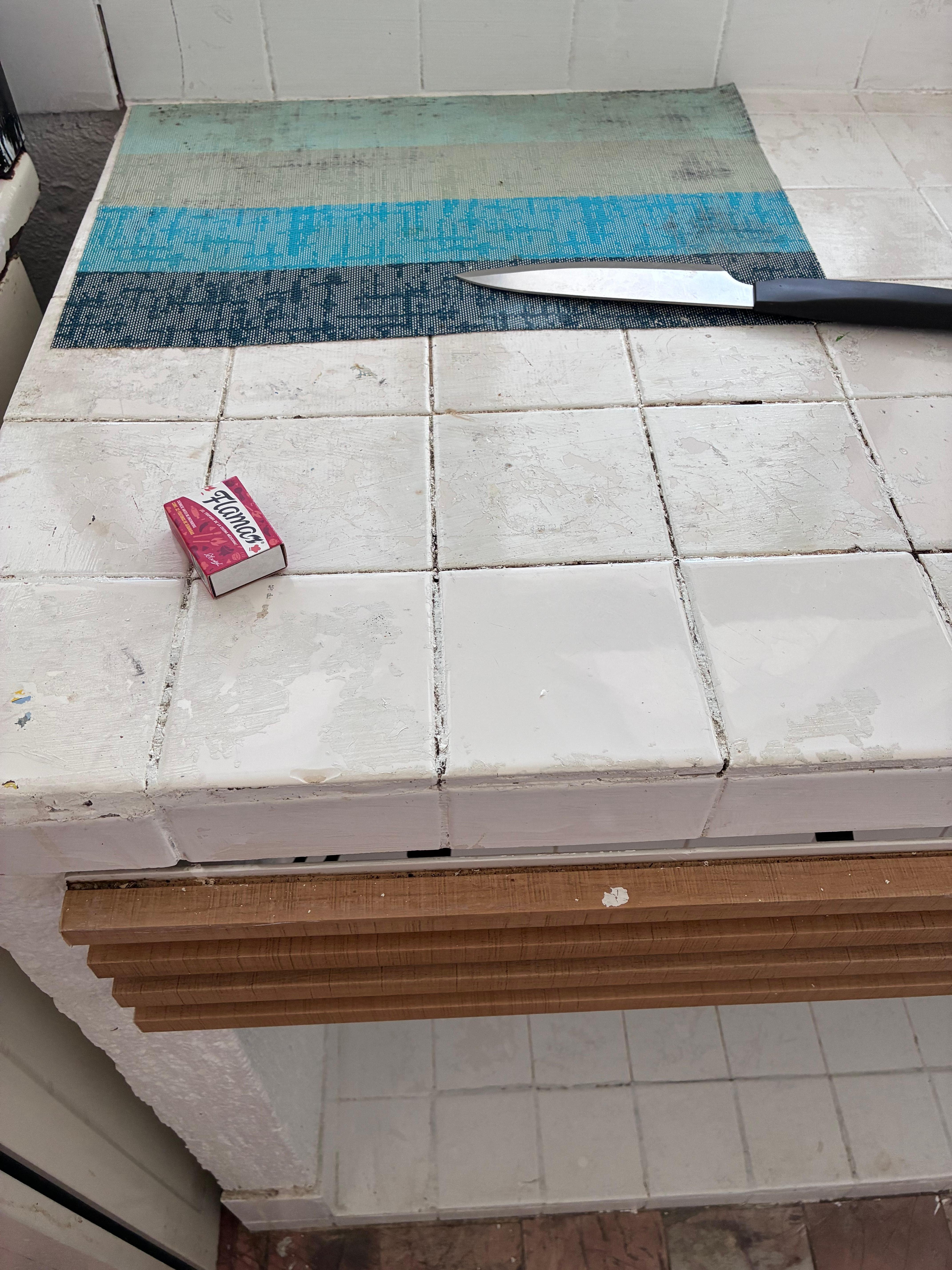 So old and in crumnles