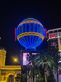 the Strip, Paris