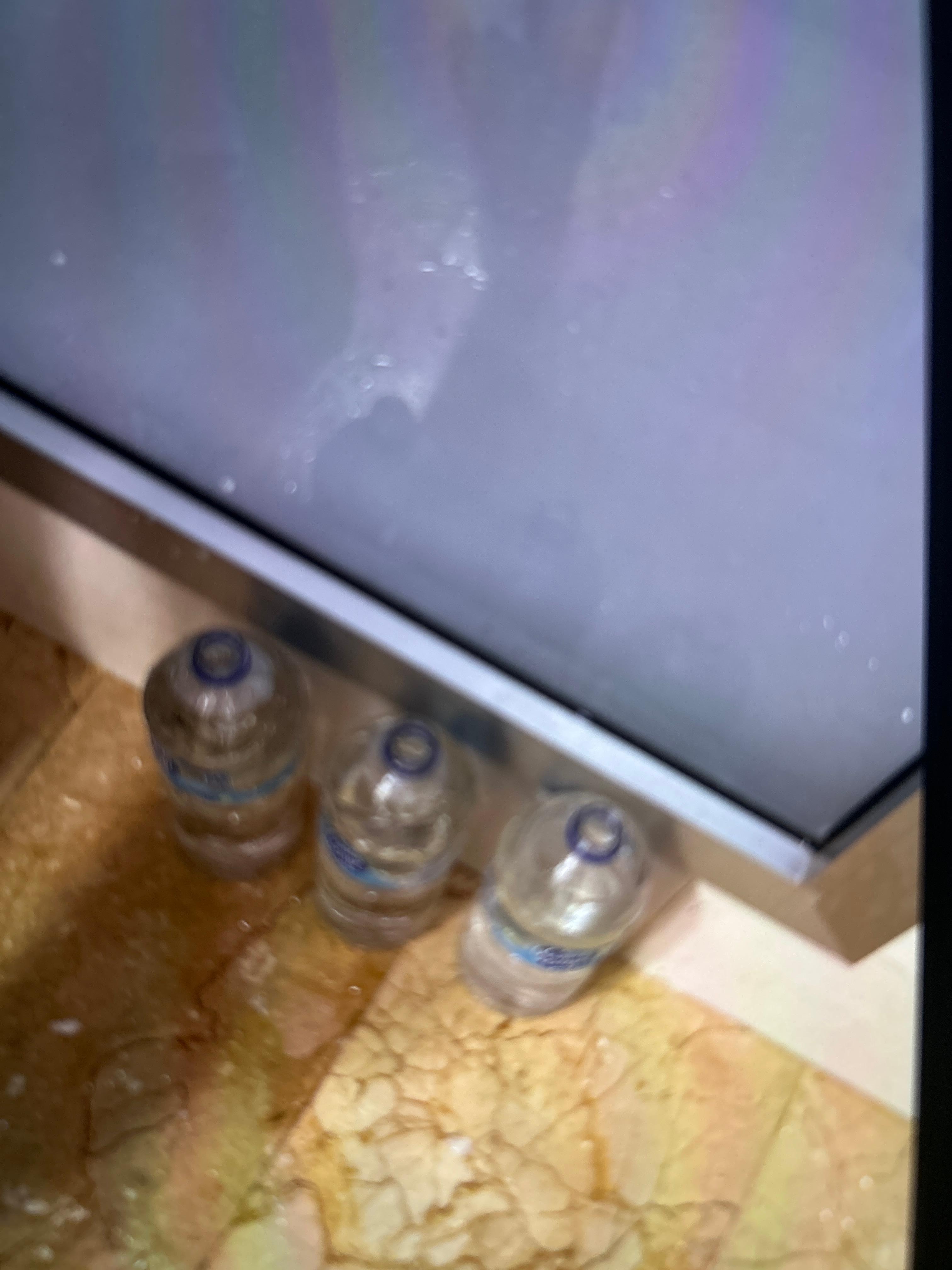 The cold water run out and I have to shower with an extreme hot water 