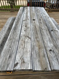 Picnic table