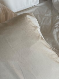 Not sure if you can see the sheets dirt with the lightning