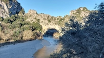 Pont d'arc très beau