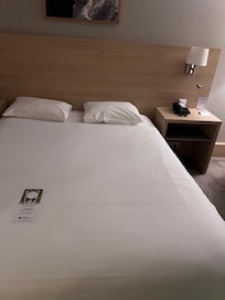 Questa è la camera io non ho pagato per questa camera.