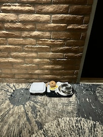 This tray was left on the ground from my check in to check out