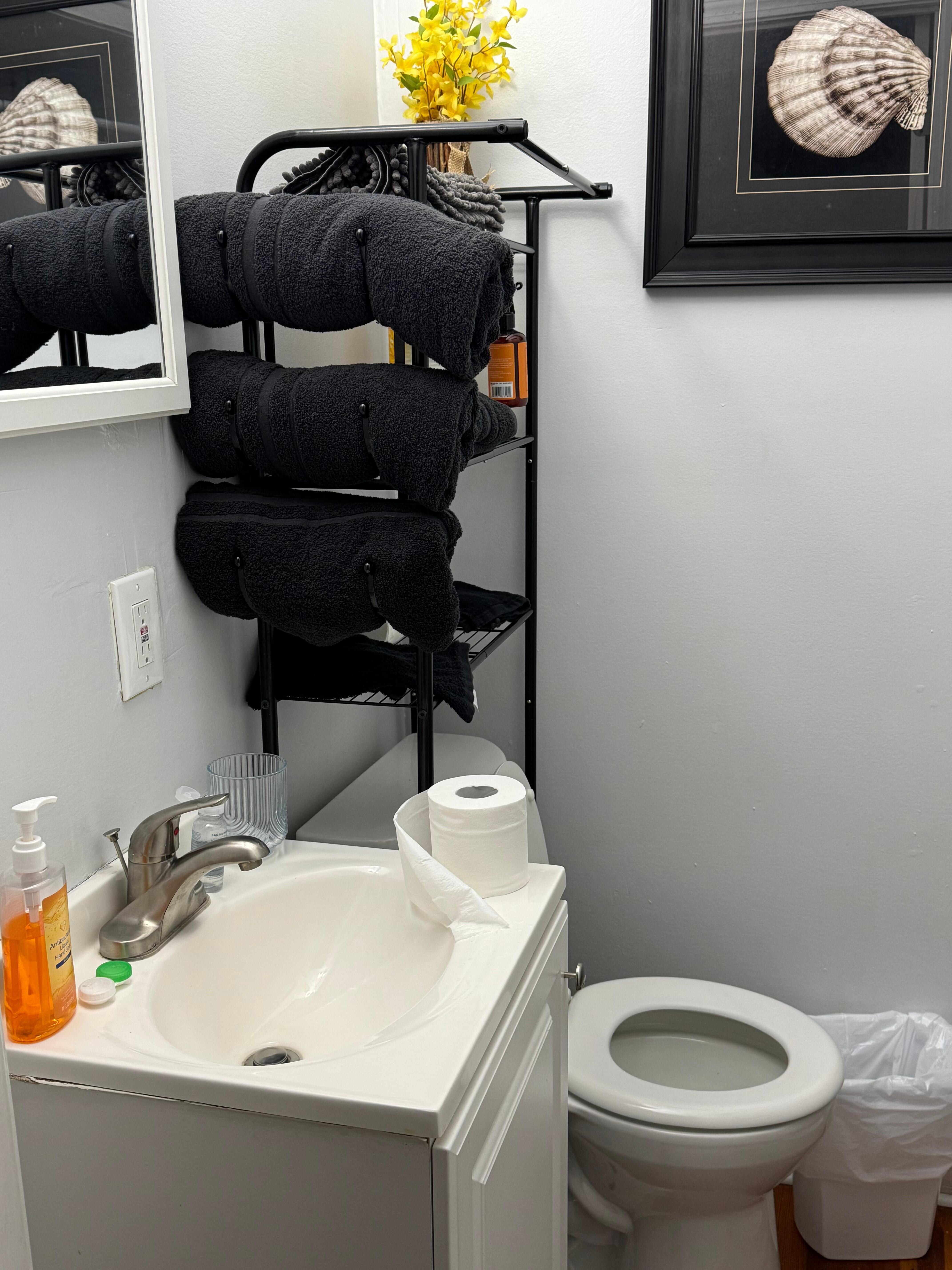 Fully stocked bathroom 