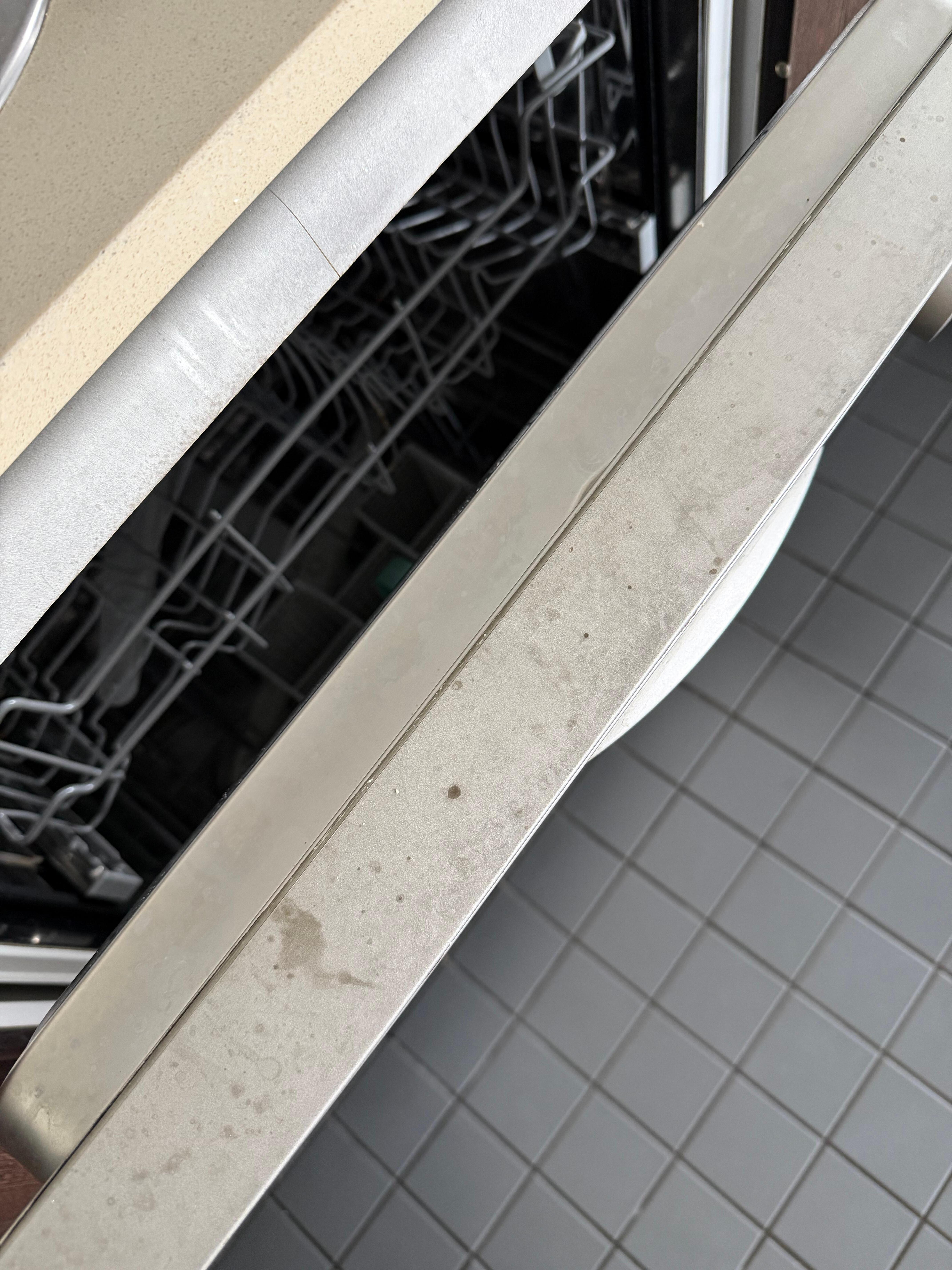 Desolate conditions,dirty appliances,dishes,cutlery