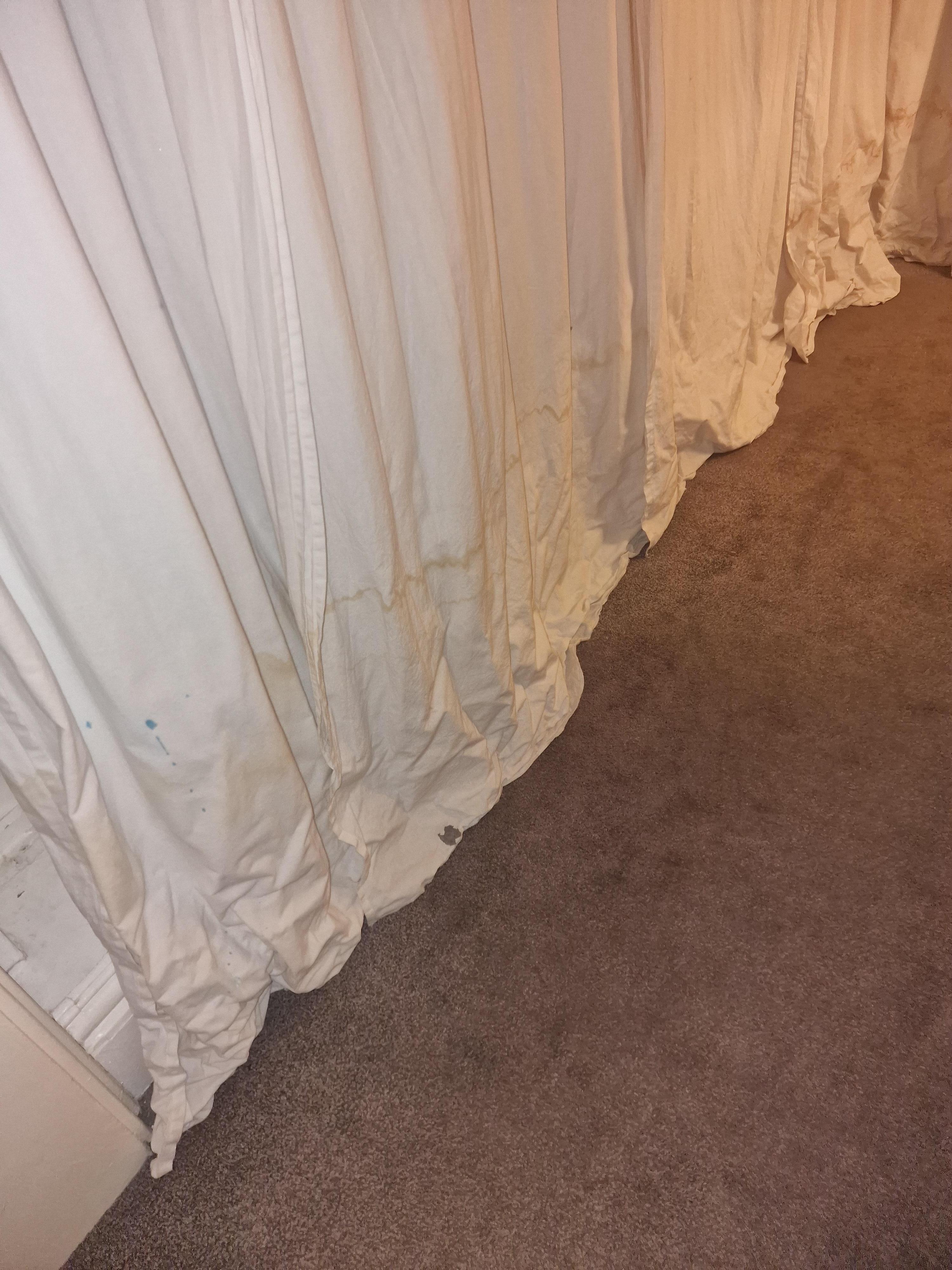 Rotten curtains