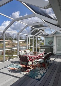 Great sun porch that we enjoyed every day