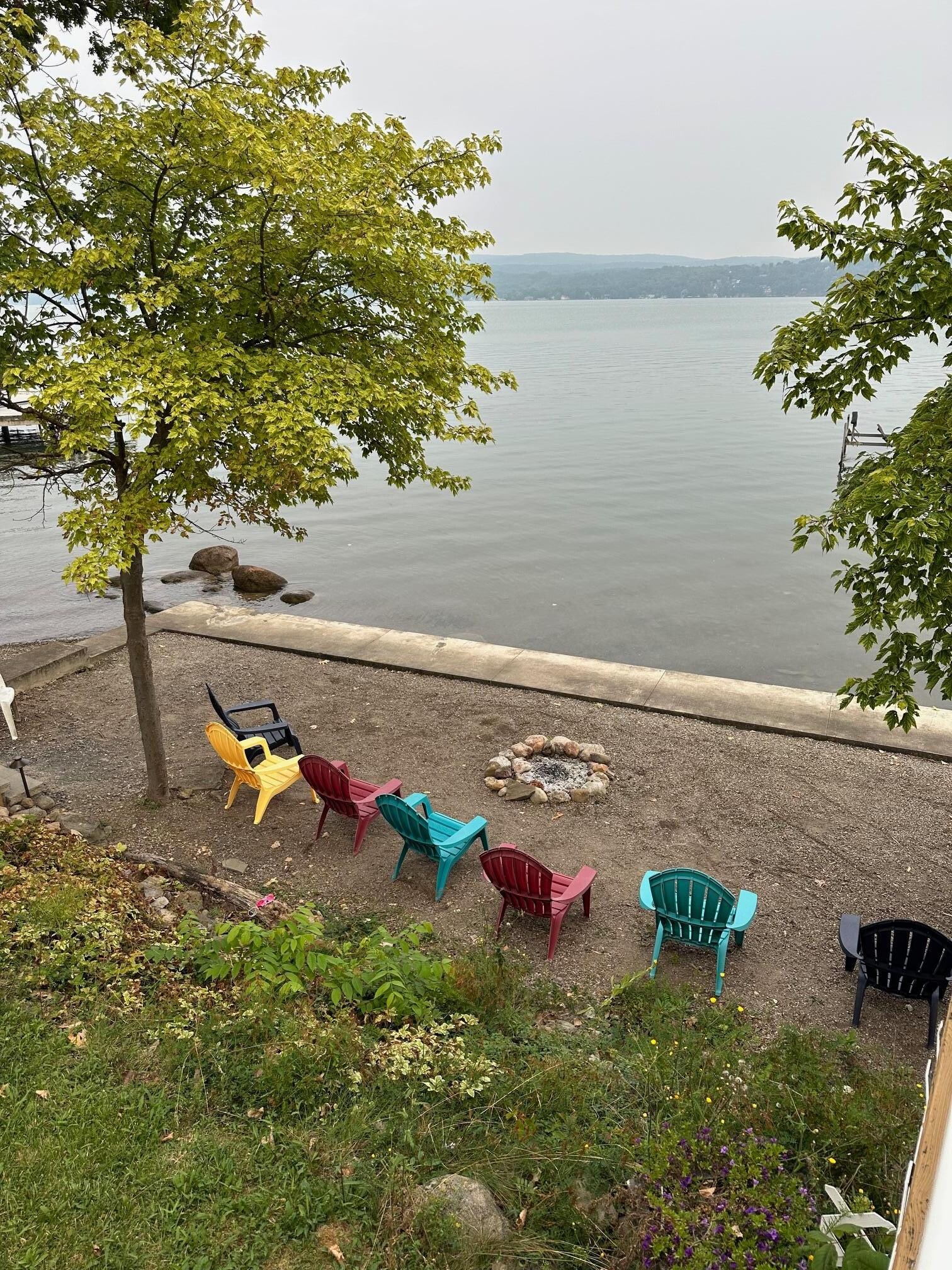 Walk-in access to beach. Water exceptionally clean and beach area was shallow enough for kids to walk into...