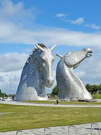 The beautiful 100ft Kelpies just a stone's throw away.
