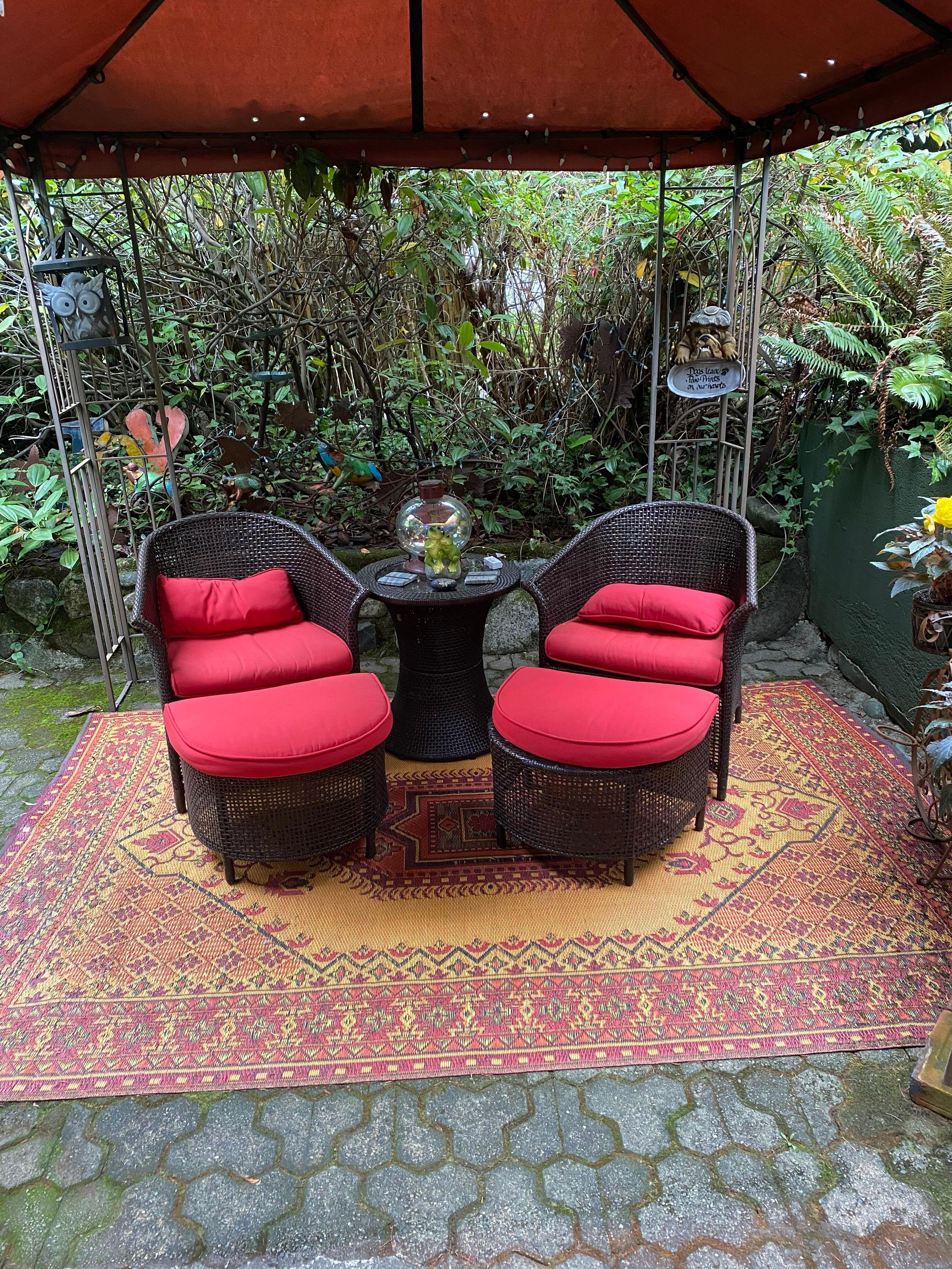 Private sitting area