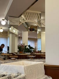 Breakfast room