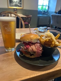 Dinner with their own Boat Inn Brew!